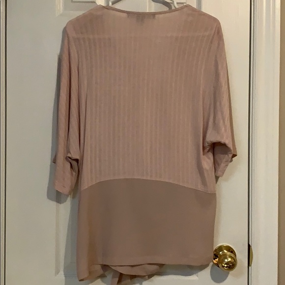 Le Chateau Blouse - Picture 2 of 6